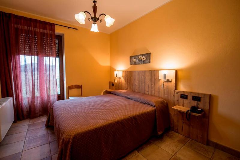 Cravanzana Ristorante Albergo Da Maurizio מראה חיצוני תמונה
